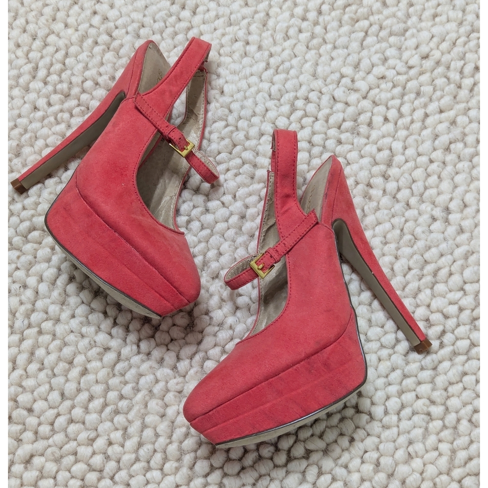 Elegant Coral Slingback Heels